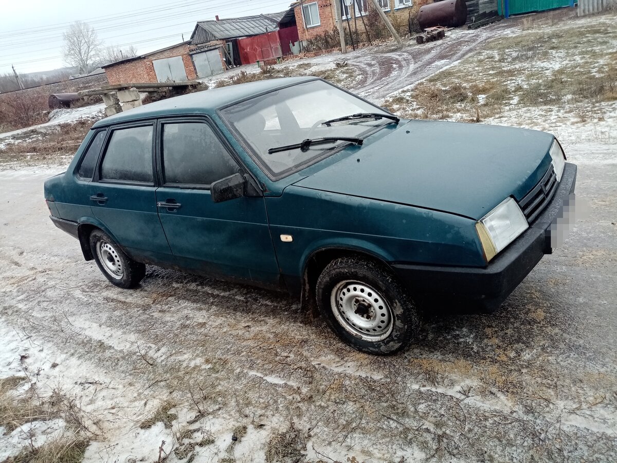 Лада 13 седан