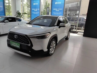 2022 Toyota Corolla Cross I, белый, 1800000 рублей, вид 1