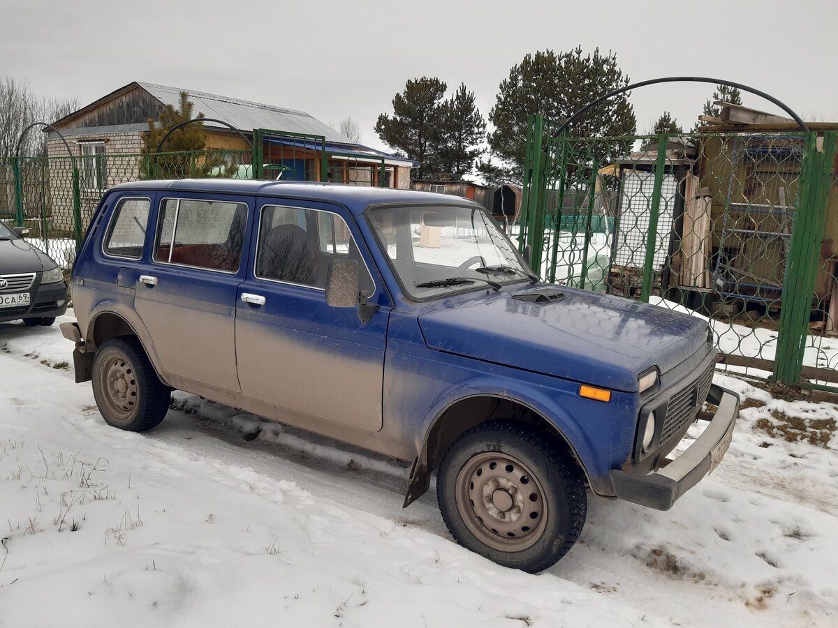 Lada 4x4 2131