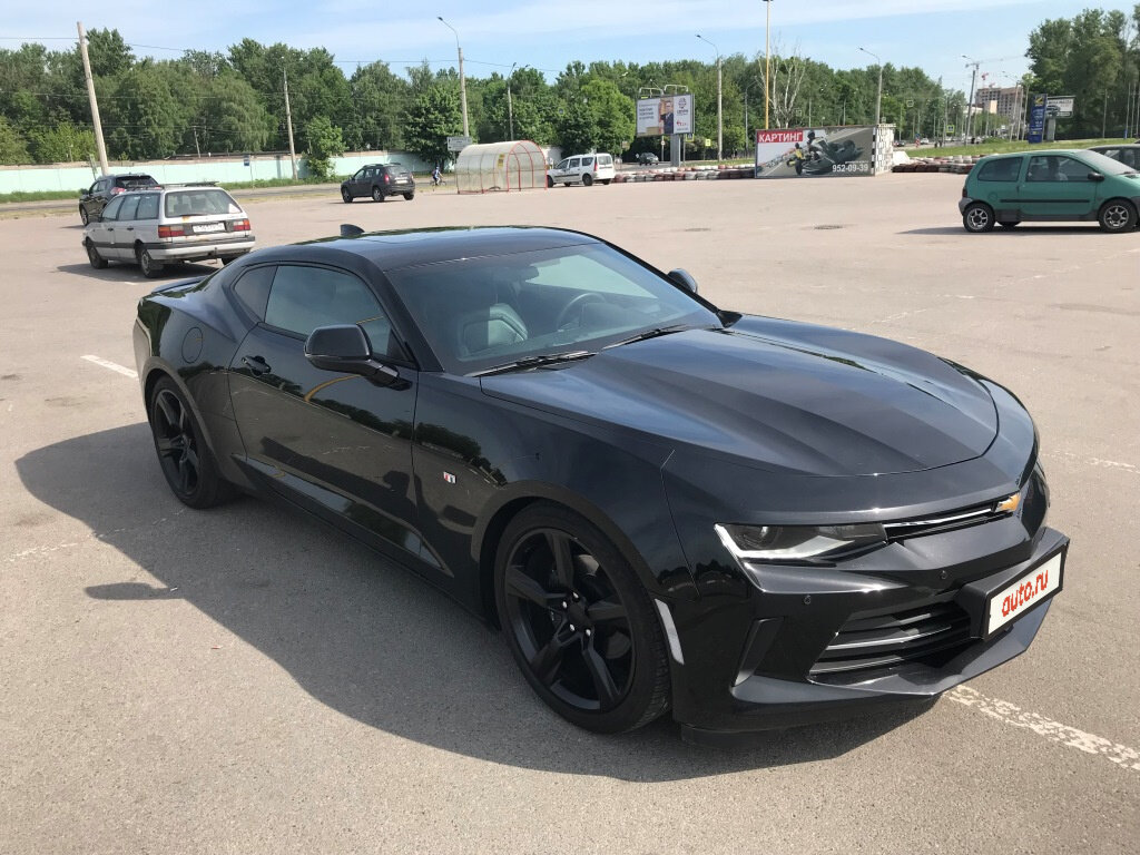Chevrolet Camaro 2017 черный