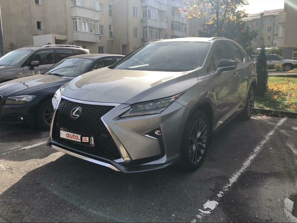 Купить б/у Lexus RX IV 200t 2.0 AT (238 л.с.) 4WD бензин