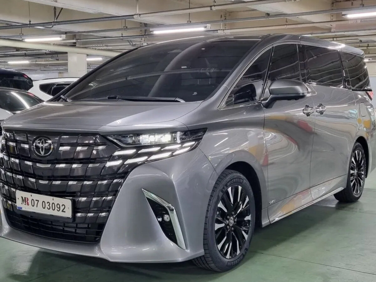 Toyota Alphard 2022