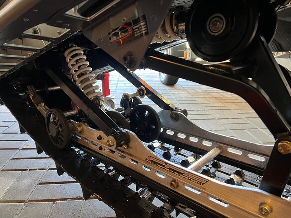 2015 BRP Lynx BoonDocker 600, серый, 1400000 рублей - вид 17