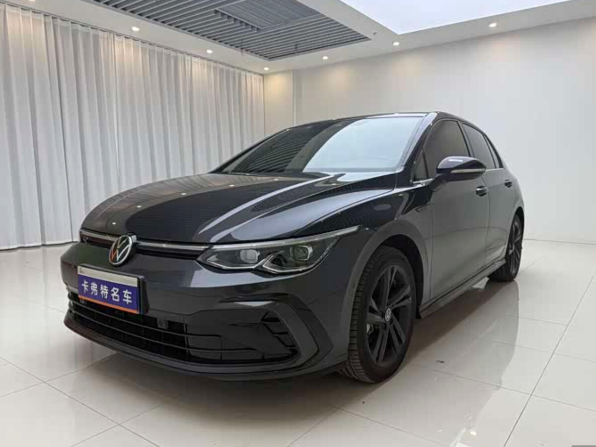 Volkswagen Golf VIII