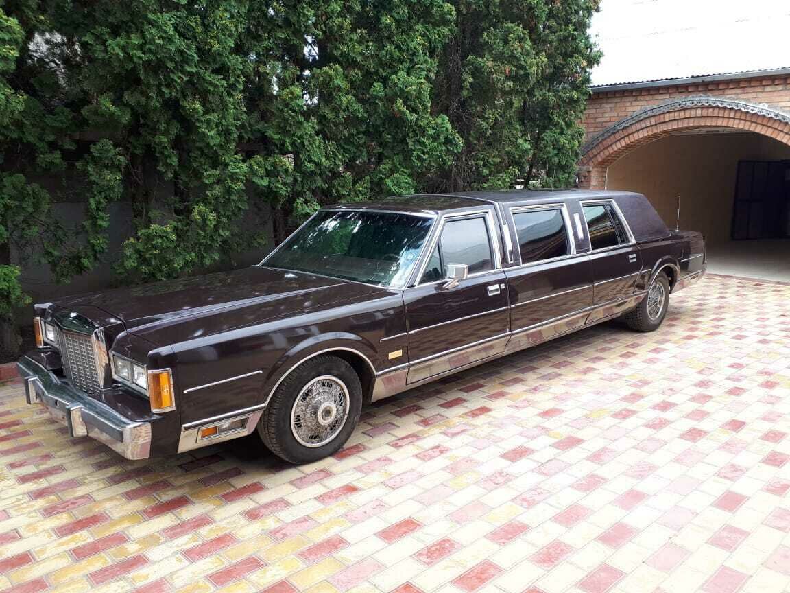 Линкольн Town car 1988
