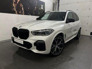 2019 BMW X5 40i IV (G05/G18), белый, 6180000 рублей, вид 1