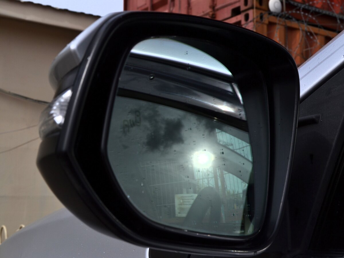 TOYOTA RAV_4 - фото 18