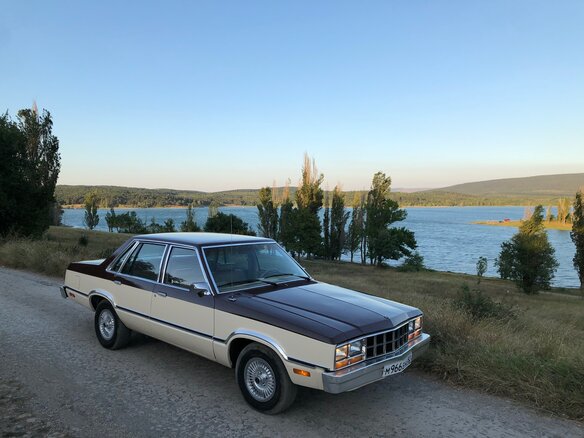 1982 Ford Fairmont, бежевый - вид 7