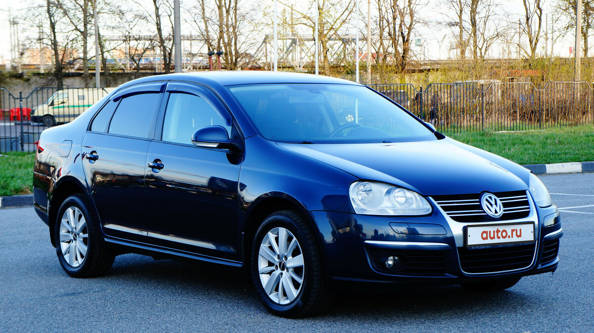 Volkswagen jetta синий