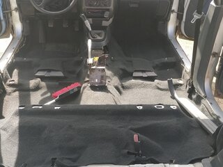 2001 Mitsubishi Carisma I Рестайлинг, серебристый, 101000 рублей, вид 1
