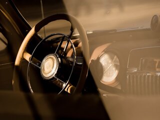 1956 ГАЗ 12 ЗИМ, чёрный, 3500000 рублей, вид 4