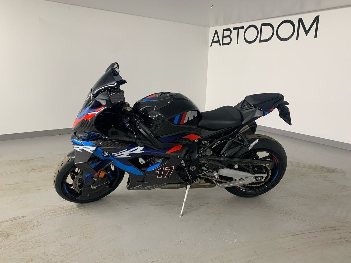 BMW M 1000 RR