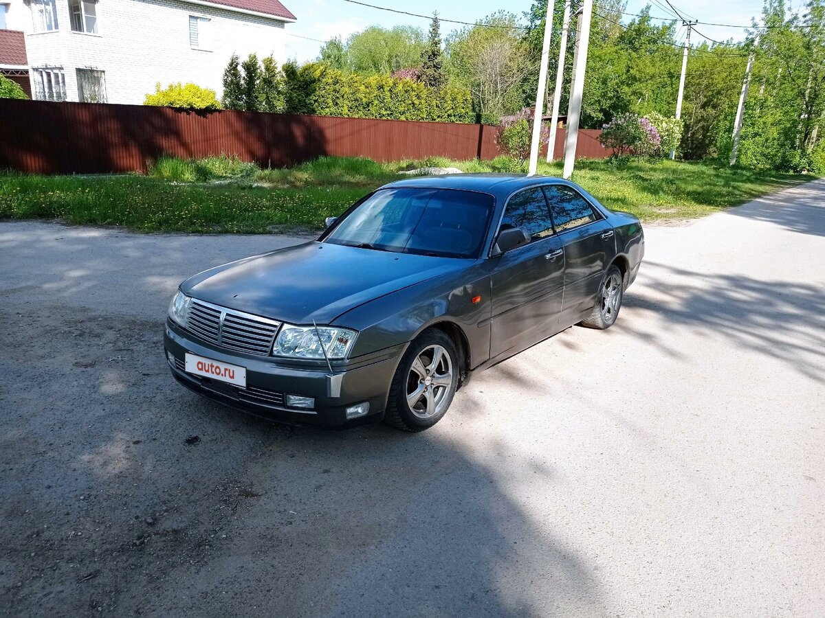 Nissan Cedric y34