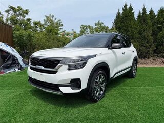 2022 Kia KX3, белый, 1460000 рублей, вид 1