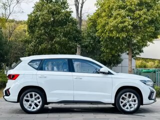 2025 Jetta VS5 I Рестайлинг 2, белый, 1870000 рублей, вид 4