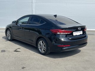 2017 Hyundai Elantra VI (AD), чёрный, 1600000 рублей, вид 5