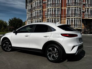2020 Kia XCeed I, белый, 2300000 рублей, вид 3