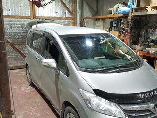2012 Honda Freed I Рестайлинг, серебристый, 1060000 рублей, вид 5