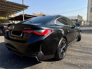 2024 BMW i4 eDrive35 G26, чёрный, 2800000 рублей, вид 2