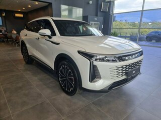 2025 Exeed RX, белый, 5200000 рублей, вид 2