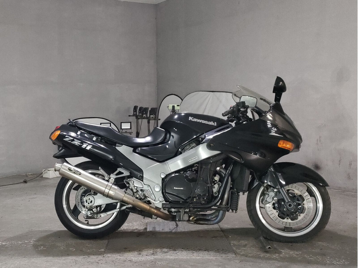 Kawasaki ZZR 1100