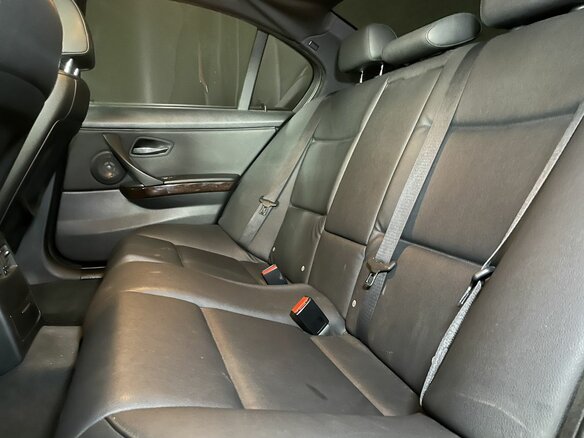 2009 BMW 3 серии 328i xDrive V (E90/E91/E92/E93) Рестайлинг, чёрный, 950000 рублей - вид 6