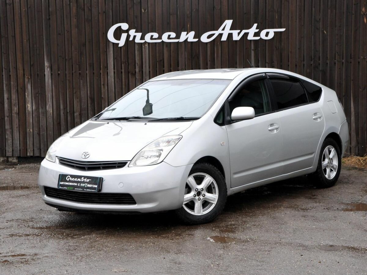 Toyota Prius II (XW20)