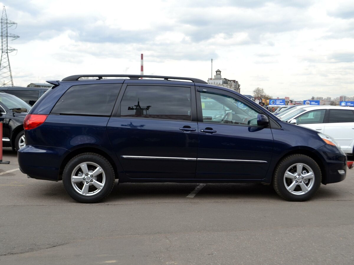 Купить б/у Toyota Estima III 2.4hyb CVT (150 л.с.) 4WD гибрид вариатор в Новосиб