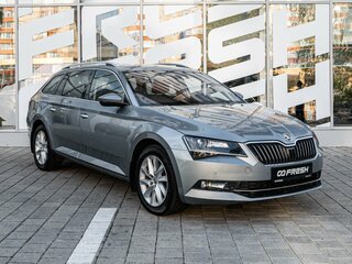 Skoda Superb III