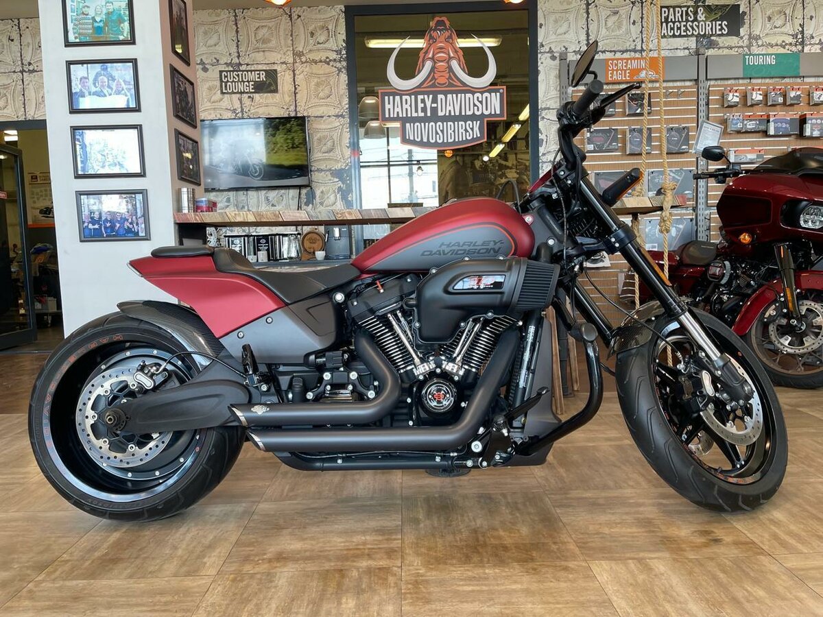 Harley-Davidson FXDR 114