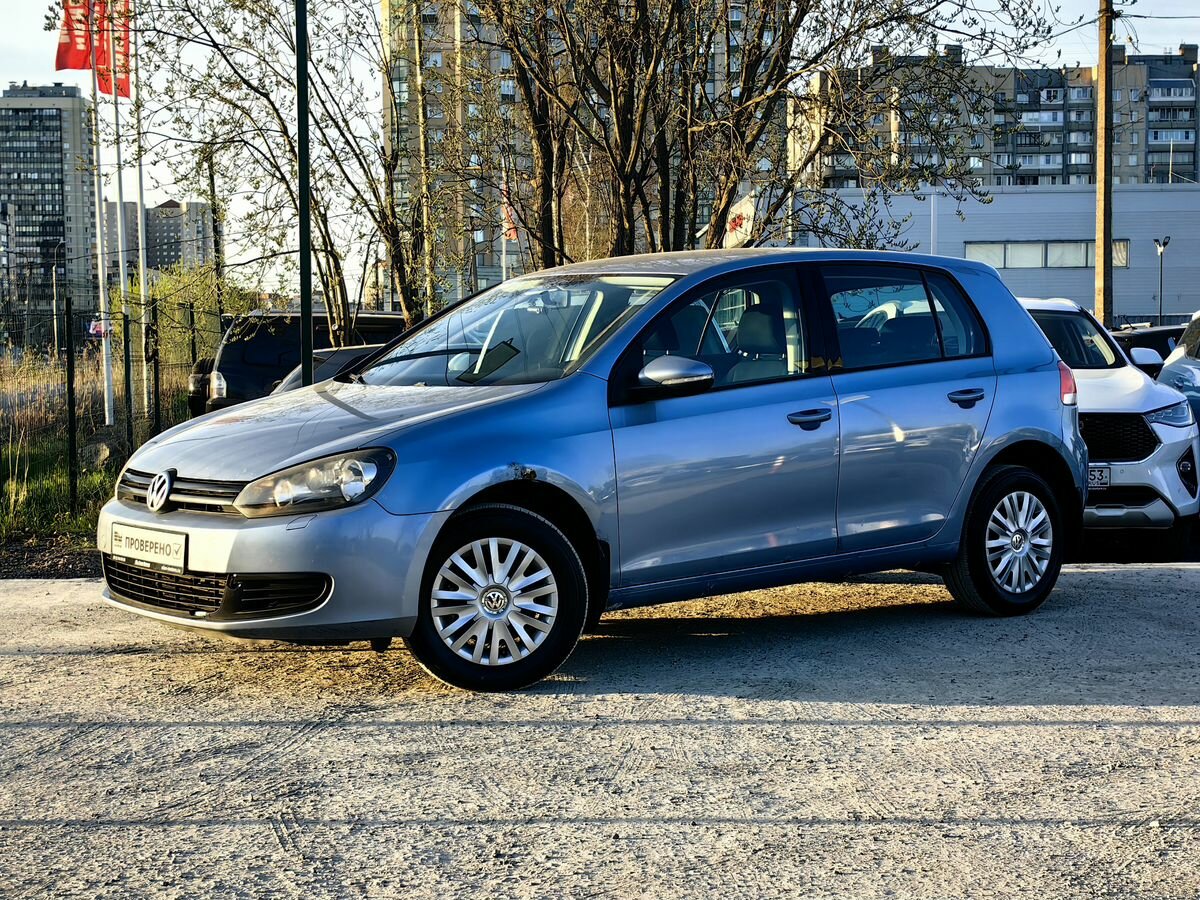 Volkswagen Golf VI