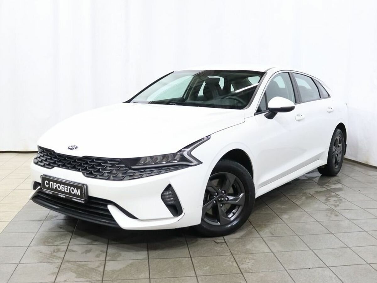 Kia K5 III