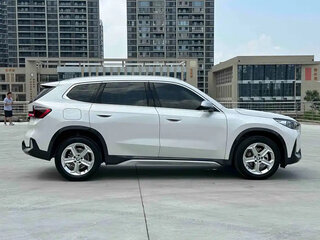 2023 BMW X1 Long 20Li sDrive III (U11/U12), белый, 2600000 рублей, вид 4