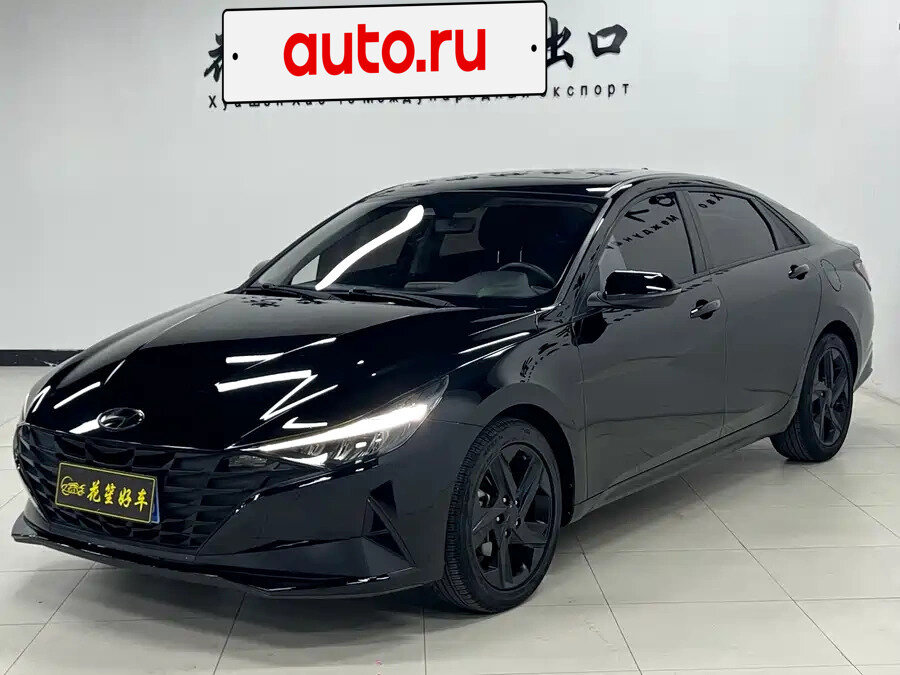 Hyundai Elantra VII (CN7)