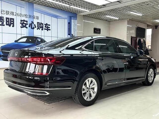 2022 Volkswagen Passat B8 Рестайлинг, чёрный, 1830000 рублей, вид 3