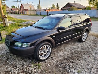 2001 Volvo V70 II, чёрный, 700000 рублей, вид 1