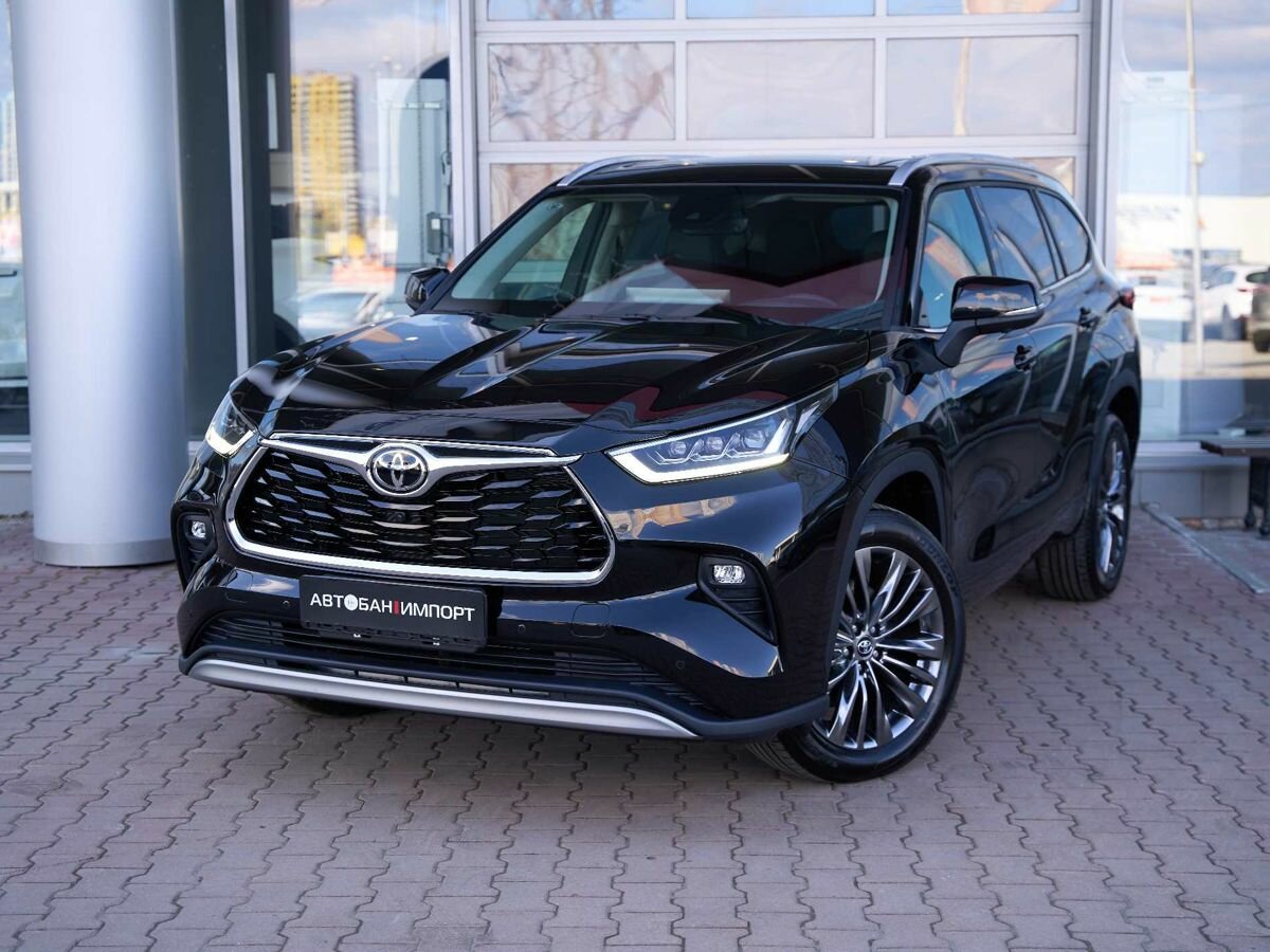 Toyota Highlander IV (XU70)