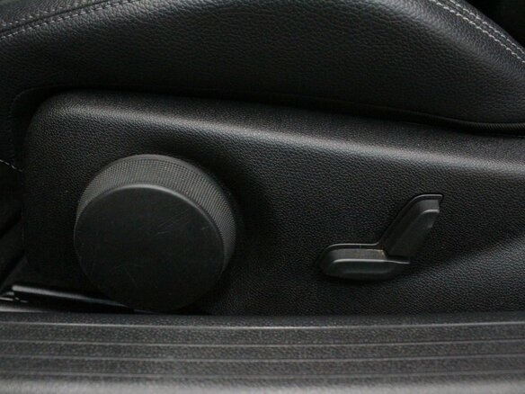 2013 Mercedes-Benz E-Класс 200 IV (W212, S212, C207) Рестайлинг, белый - вид 10