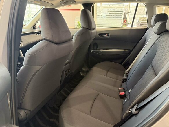 2025 Toyota Corolla Cross I, серый, 3700000 рублей - вид 12