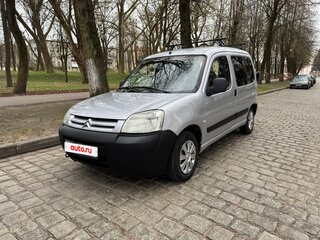 2010 Citroen Berlingo I Рестайлинг, серебристый, 530000 рублей, вид 1