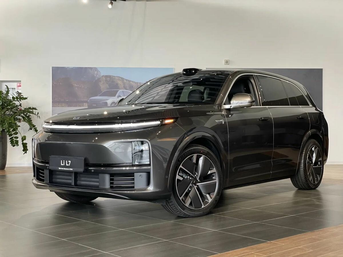 Li Auto (Lixiang) L7 52.3 kWh I Рестайлинг