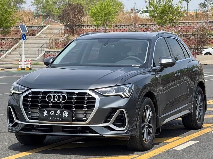 Audi Q3 II (F3)