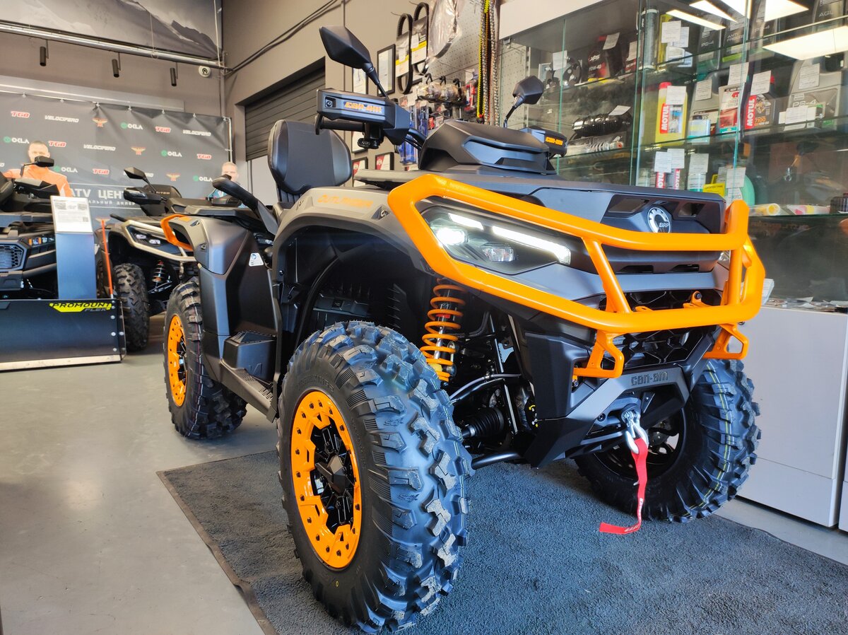 BRP Can-Am Outlander XT-P 1000R
