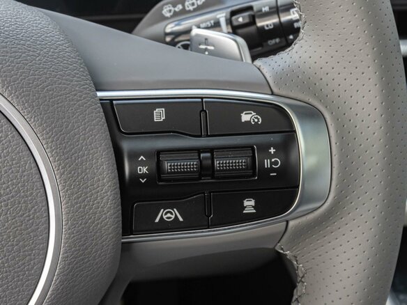 2026 Kia Sportage (China) III (NP) Рестайлинг, белый, 4150000 рублей - вид 16