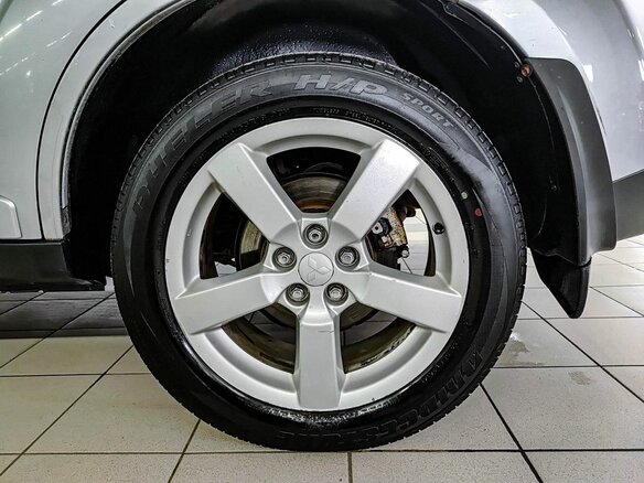 2008 Mitsubishi Outlander II, серебристый, 855000 рублей - вид 17