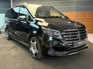 2026 Mercedes-Benz V-Класс Long 300 d длинный III (W447) Рестайлинг, чёрный, 14700000 рублей, вид 3