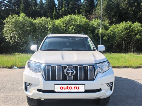 2021 Toyota Land Cruiser Prado 150 Series Рестайлинг 3, белый, 6100000 рублей, вид 2