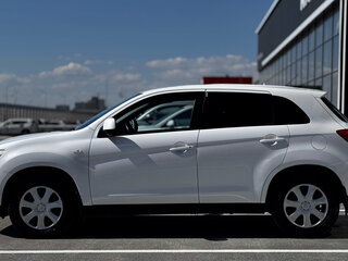 2013 Mitsubishi ASX I Рестайлинг, белый, 1070000 рублей, вид 4