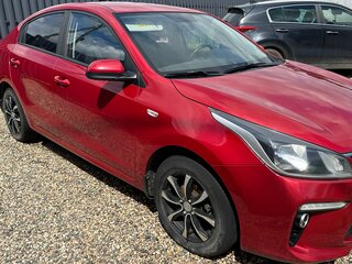 2017 Kia Rio IV, красный, 1400000 рублей, вид 5