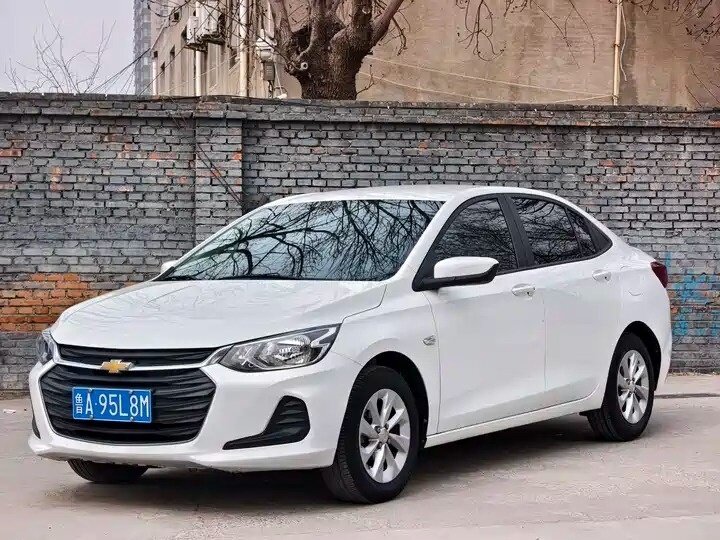 Chevrolet Onix II